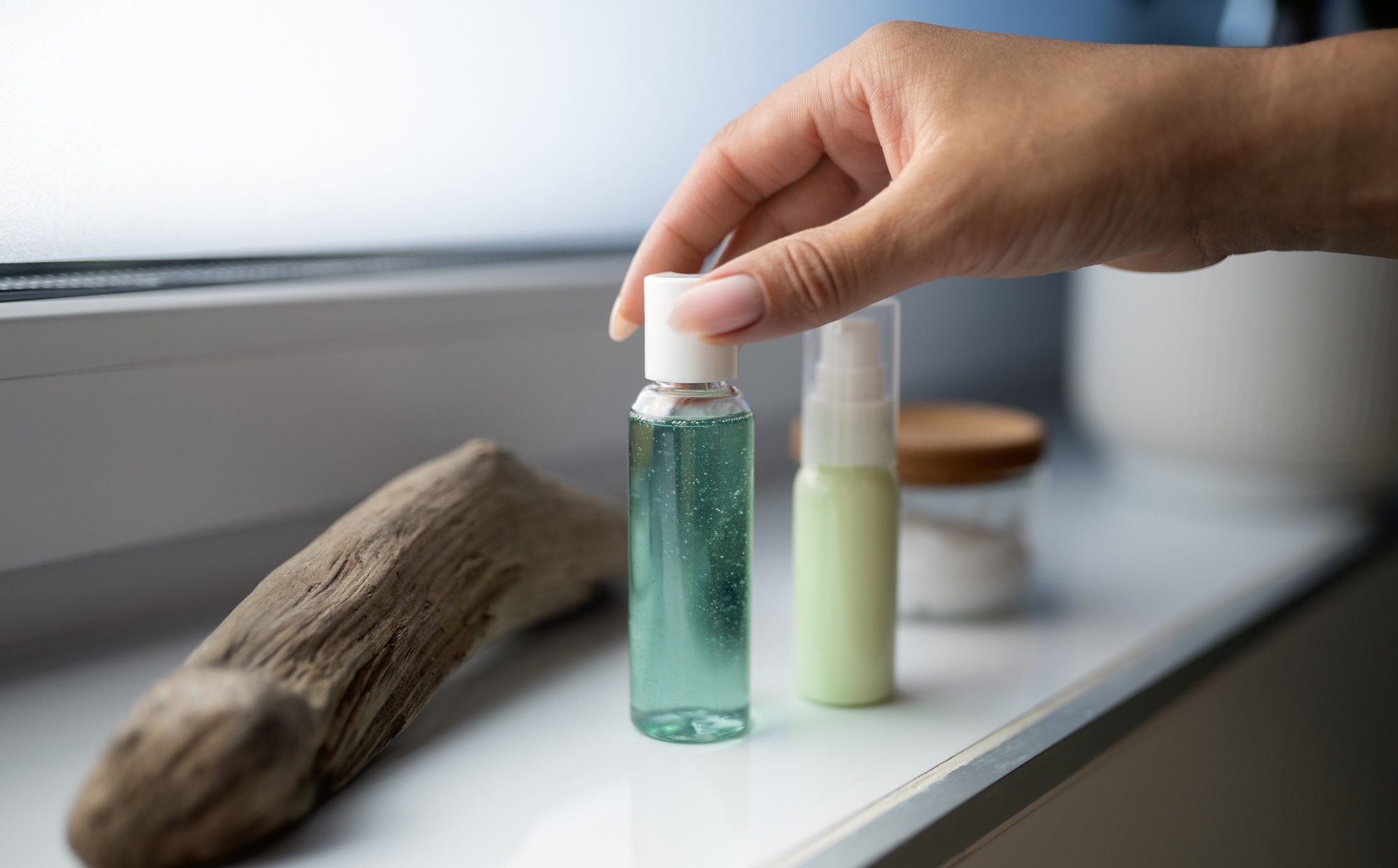 Toner vs. Astringent: What’s the Difference?